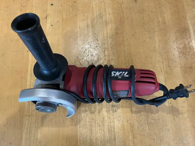 4.5 inch skil angle grinder