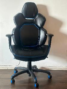 Chaise ergonomique pour gaming et travail de bureau. - Photo 2