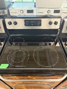 Frigidaire stainless steel glass top stove - Photo 2