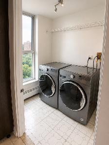 Spacious Corner 2 Bedroom Condo — 1,000 sq ft — $3,000/month