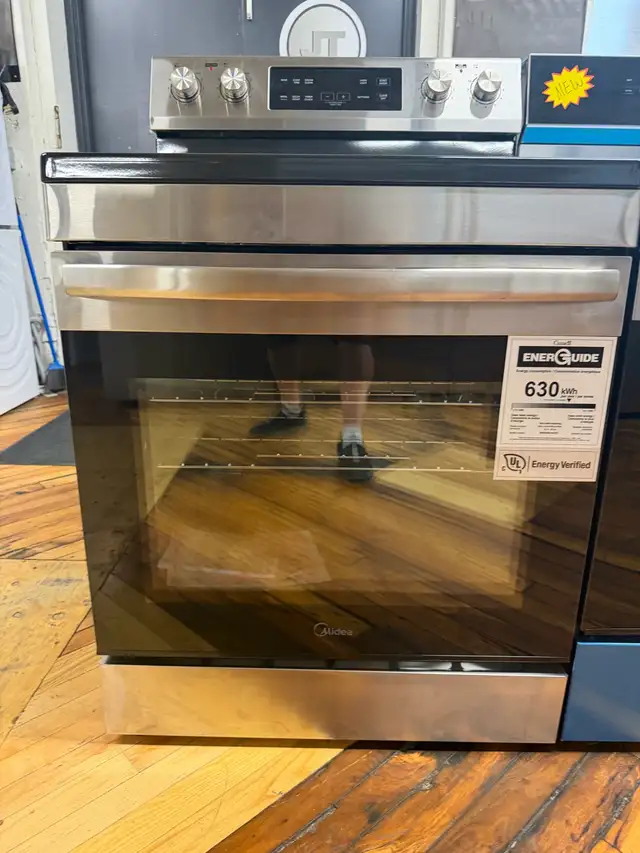 Midea new open box stainless steel stove