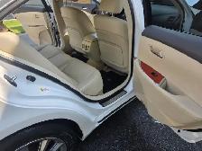 2011 Lexus ES, Ottawa - Photo 8