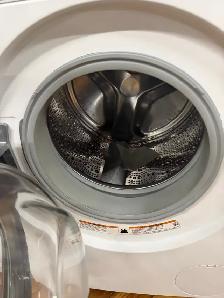 Bosch 24 inch washer and ventless dryer - Photo 2