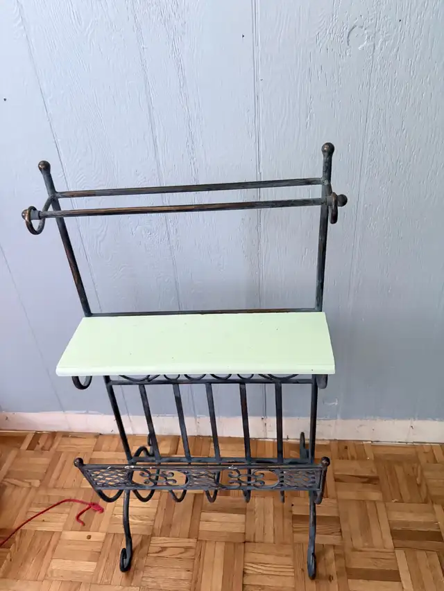 Magazine Rack