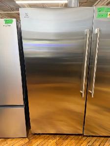 Electrolux stainless steel All fridge and All freezer - Photo 2