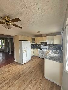 Abbeydale Rent: 3 Bed, 1.5 baths - Photo 5