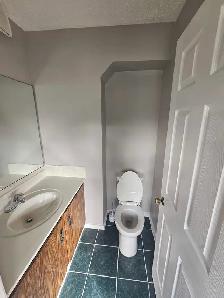 Abbeydale Rent: 3 Bed, 1.5 baths - Photo 7