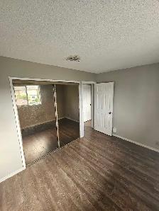 Abbeydale Rent: 3 Bed, 1.5 baths - Photo 9