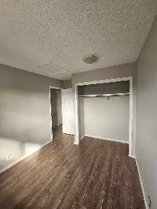 Abbeydale Rent: 3 Bed, 1.5 baths - Photo 10