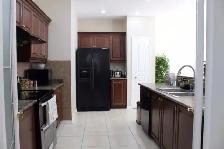 Brampton furnished Private Room,Near to Bus stop - Photo 10