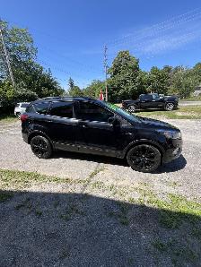 2019 Ford Escape SE SUV - CERTIFIED WITH WARRANTY - Photo 16