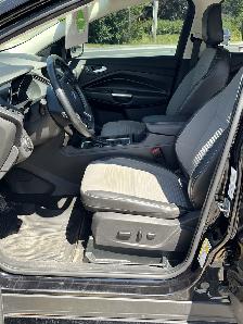 2019 Ford Escape SE SUV - CERTIFIED WITH WARRANTY - Photo 17