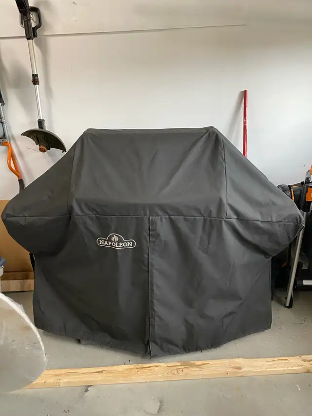 Napoleon PRESTIGE PRO Propane BBQ