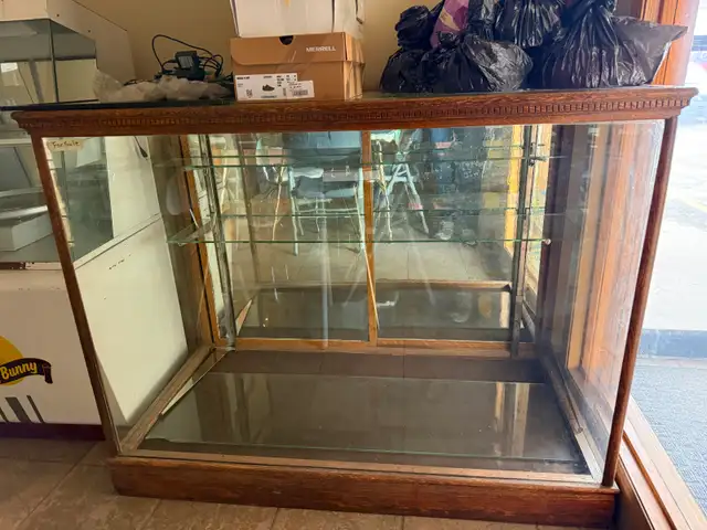 Display Cabinet
