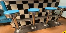 Dinner stools - Photo 2