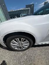 2014 Chrysler 300 AWD - Photo 5
