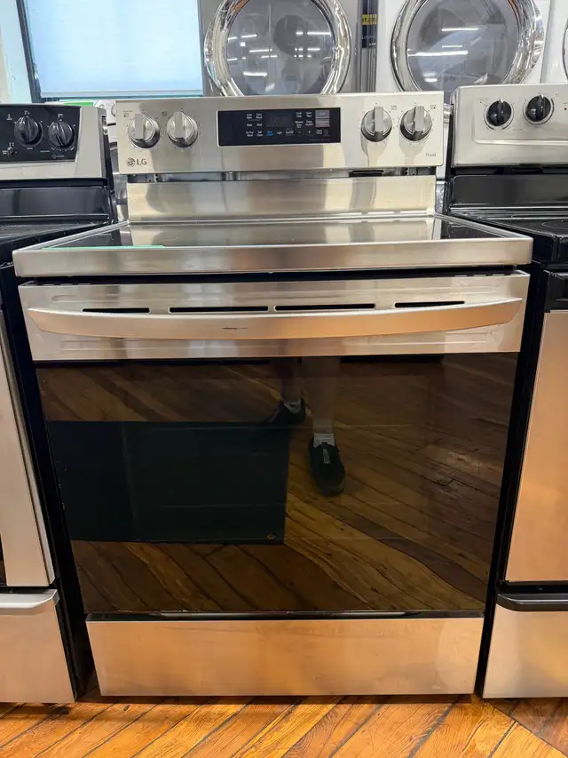 LG stainless steel glass top stove