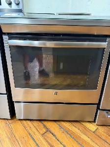 GE new open box induction stove