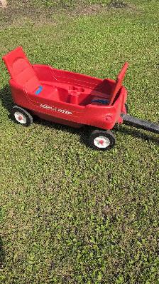 Radio Flyer wagon