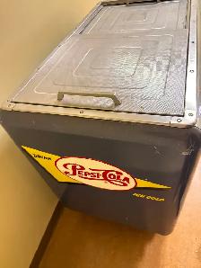 Pepsi Cooler - Photo 3