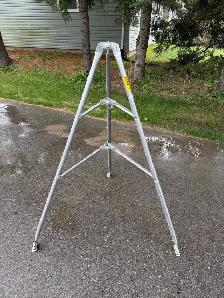 Antenna Tripod