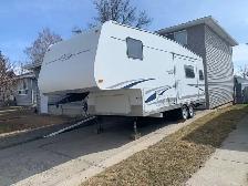 looking to trade fifth wheel for bunk model - Photo 2