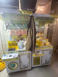 Like New Galaxy Joy Claw Machines for Sale - Photo 6