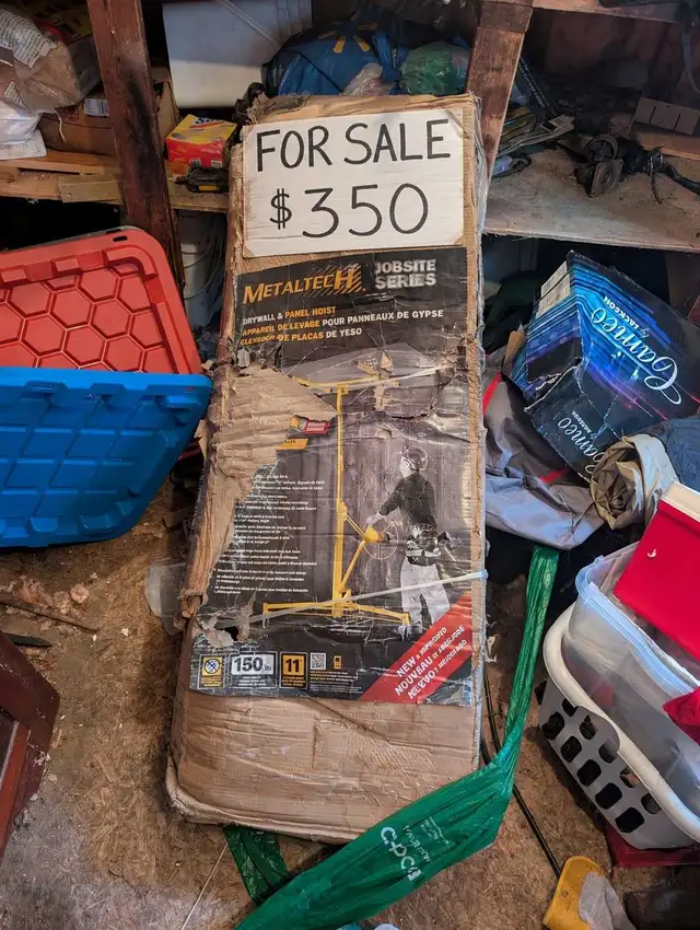 brand new drywall hoist