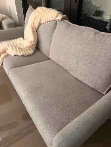 Comfortable Grey 2 seater couch like new (no stains, no marks) - Photo 2