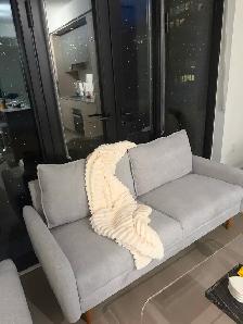 Comfortable Grey 2 seater couch like new (no stains, no marks) - Photo 3
