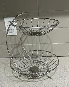 Metal Fruit Basket - Photo 4
