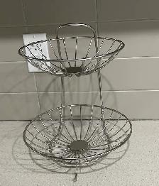 Metal Fruit Basket - Photo 5