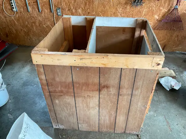 wood box 34x27x37 and kindling and firewood
