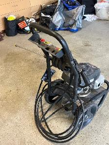 Diamond 2600 PSI Gas Preasute Washer - Photo 4