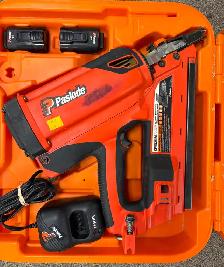 Cordless Paslode CFN325 Framing Nailer /w 2 Batteries & Charger - Photo 2