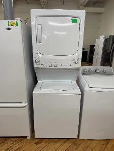 GE white Laundry  Centre