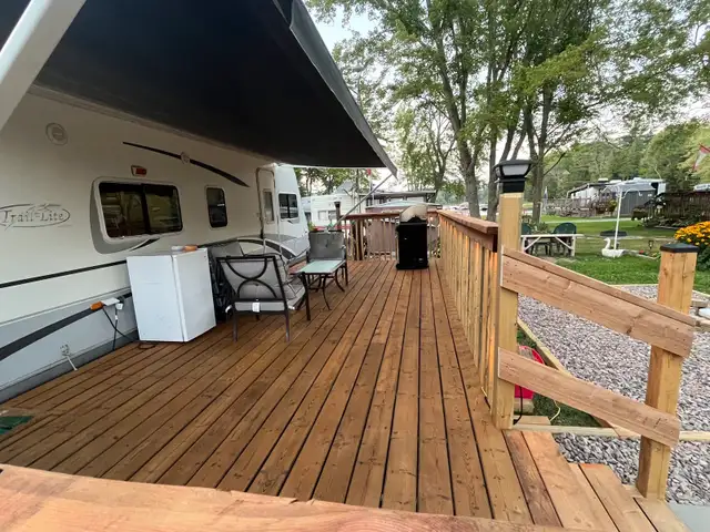 30ft Trail-Lite trailer for sale $9000