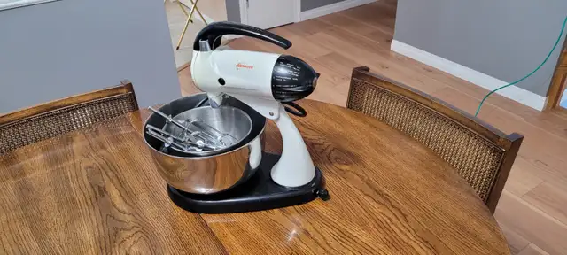 Vintage Sunbeam Mixmaster