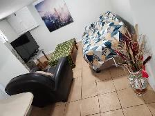 Furnished,clean rooms in student house, Rankin Ave.-5 min.to UoW - Photo 5