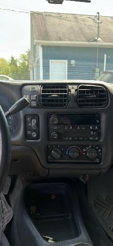2005 GMC Jimmy - Photo 4
