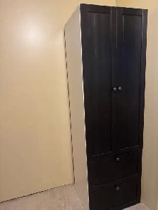 Wardrobe - Photo 2