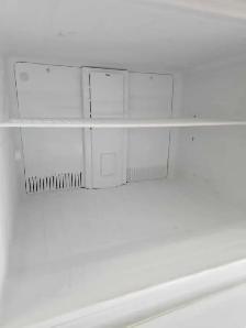 ge Refrigerator like new - Photo 3