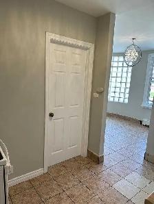 one bedroom apartment in a security building downtown Simcoe - Photo 5