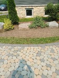 Offering Quality Landscaping & window cleaning - Photo 2