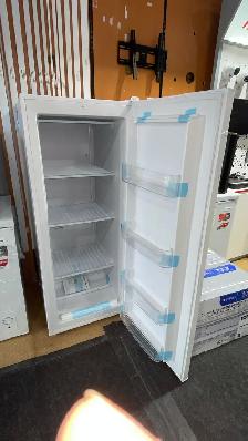 Hamilton Beach 10 Cu Ft Freezer - Photo 2