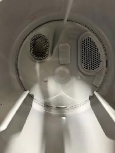 Amana White top loader and dryer set - Photo 6