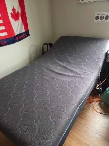Bernards Furniture Group Electric Adjustable Bed - Photo 3