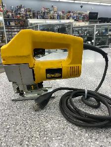 dewalt DW318 Jigsaw
