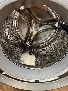 Electrolux stainless steel washer dryer set - Photo 3