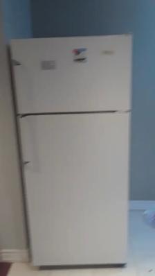 2 Private room Available at Middlefield and Steels Immediately - Photo 2
